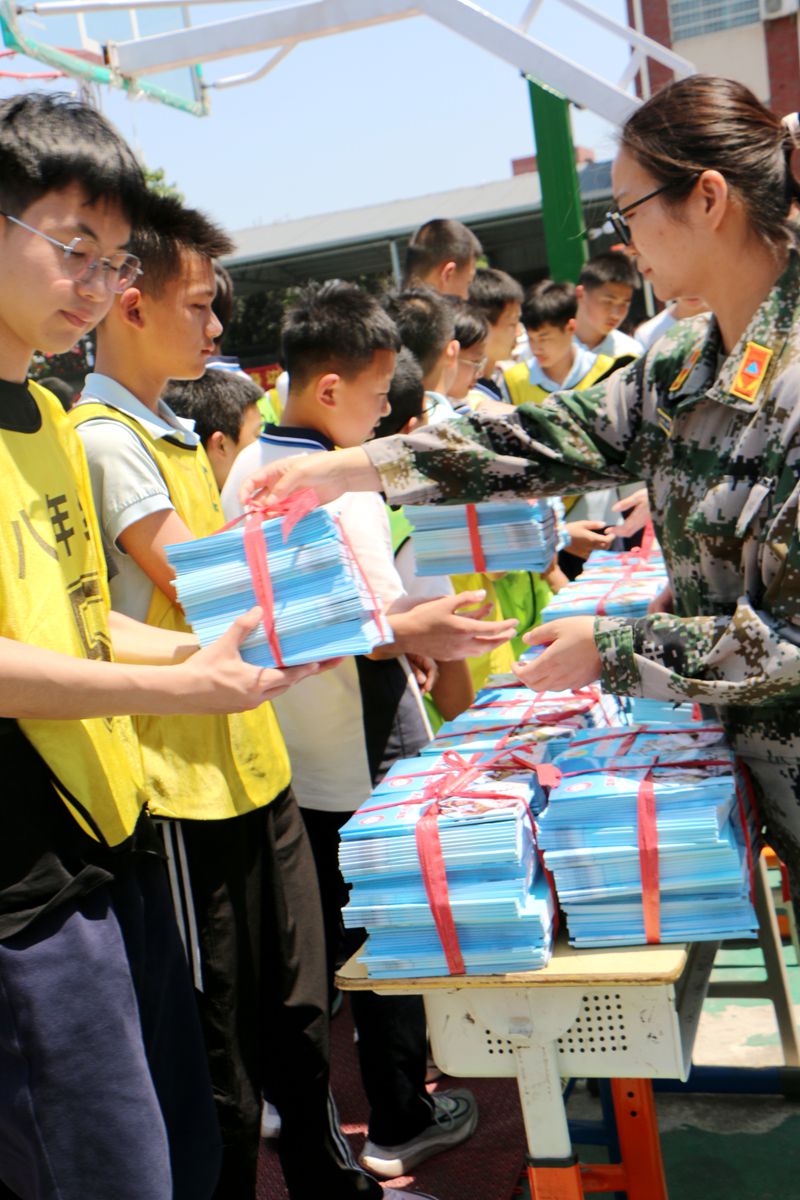 以演促防，以学筑安 ——知源学校开展防灾减灾安全教育周系列活动
